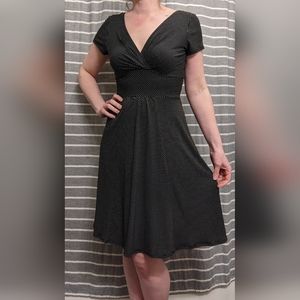 Black polkadot v neck stretch dress knee length